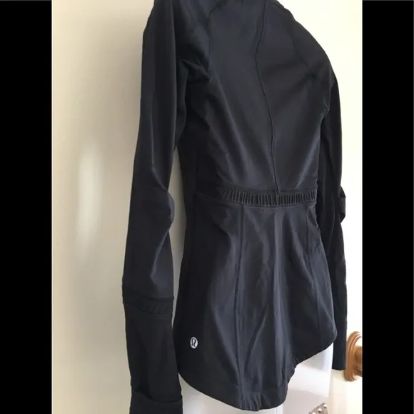🍋 Lululemon Run: Reflect Pullover O.