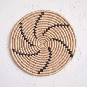 Akija™ Tanga Trivet