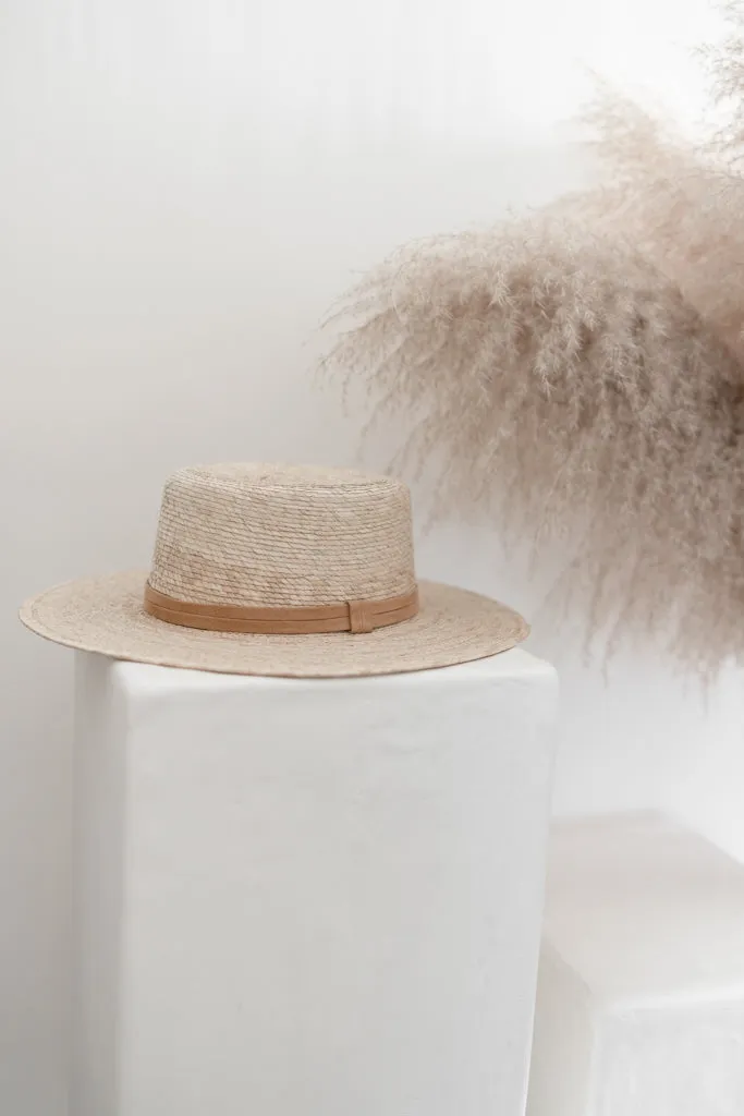 Bon voyage Straw hat