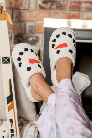 Carrot Nose Cutie Fuzzy Snowman Slippers (White/Snowman)
