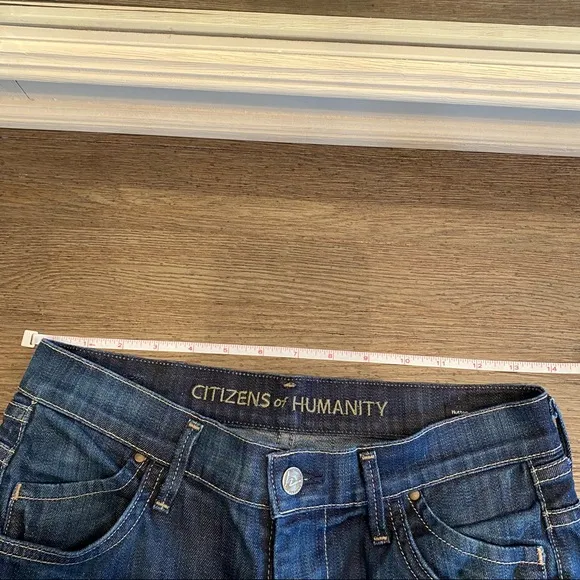 Citizens of Humanity Hutton mid rise wide leg Jean Size 4