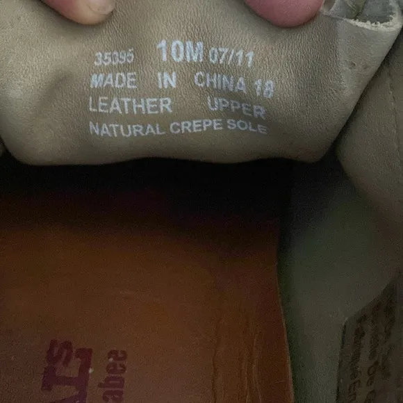 Clark’s Wallabees Mens Maple Suede 10M