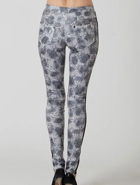 Deluxe Print Sheer Panel Leggings