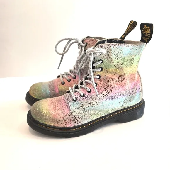 Dr Martens girls multicolored combat pascal boot, size 2