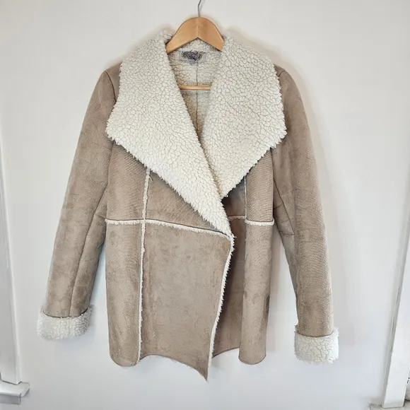 Ecote Shearling light brown Vegan Suede Coat Size Medium