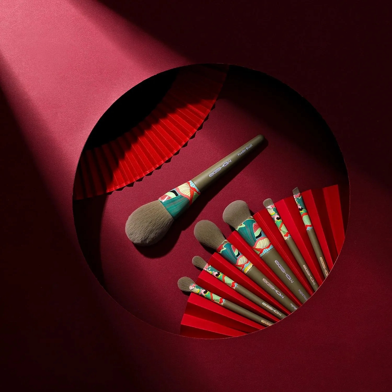 ESSENTIAL SERIES - 7 PCS GREENER BRUSH KIT WITH ECO-FRIENDLY CARTON CYLINDER BOX