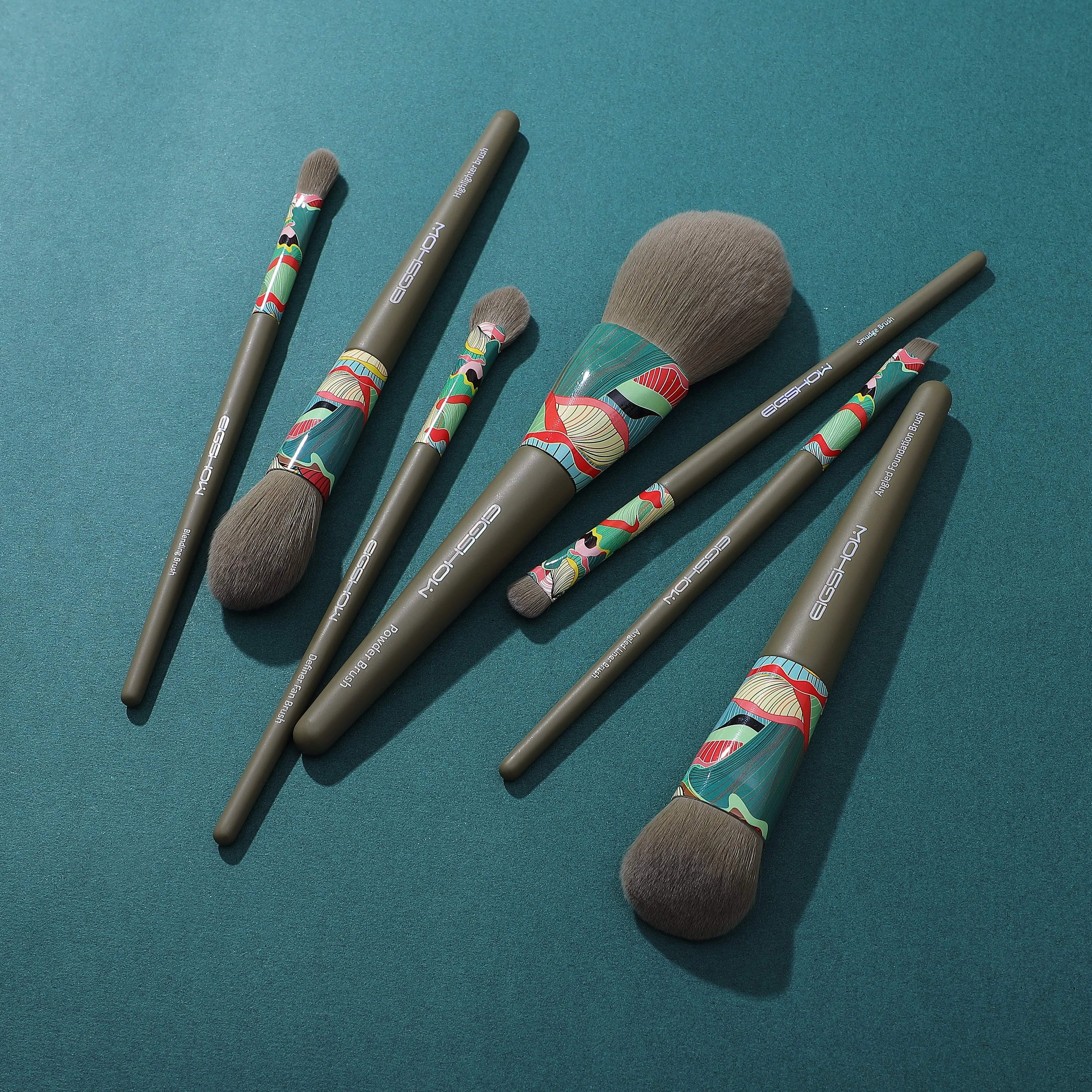 ESSENTIAL SERIES - 7 PCS GREENER BRUSH KIT WITH ECO-FRIENDLY CARTON CYLINDER BOX