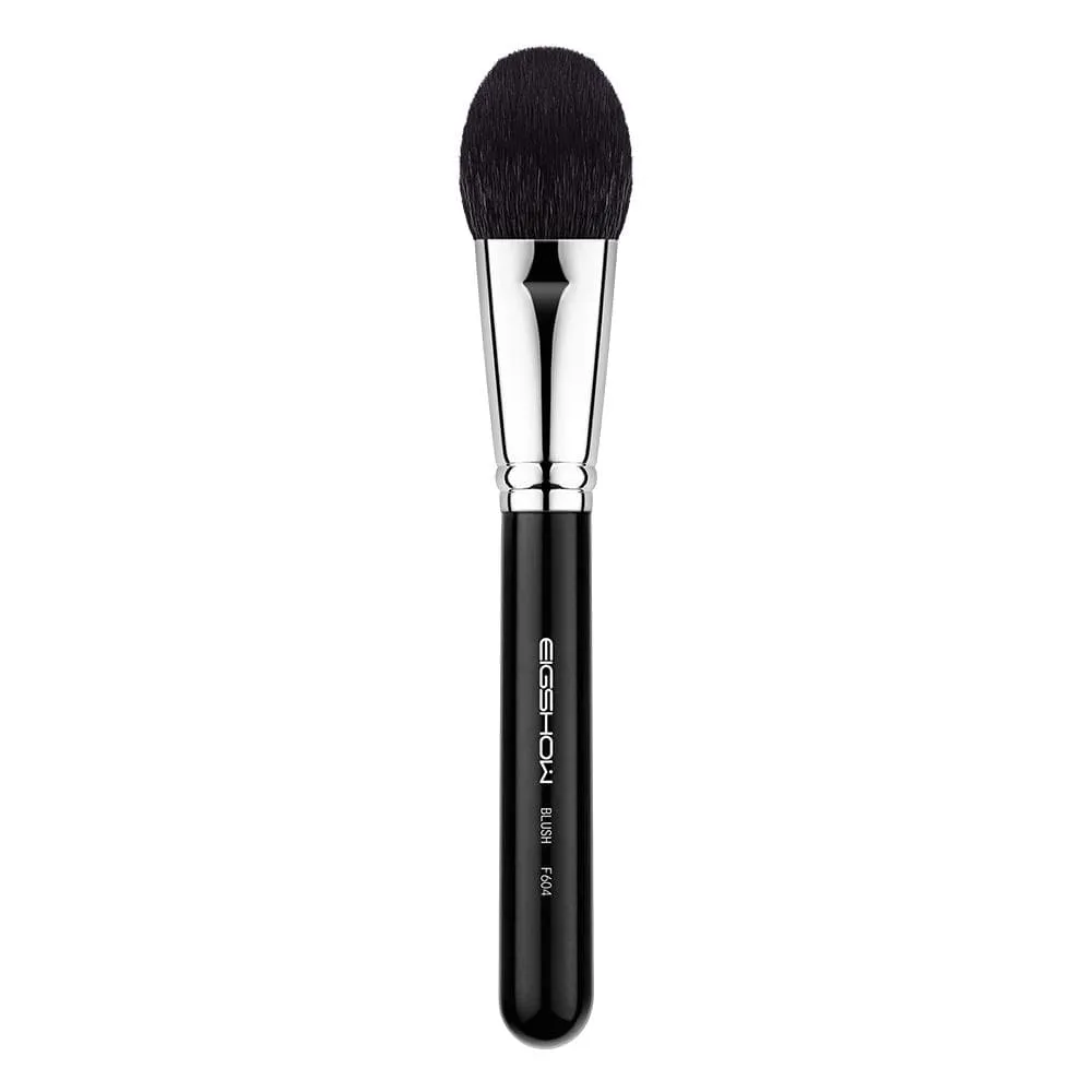F604 - BLUSH BRUSH
