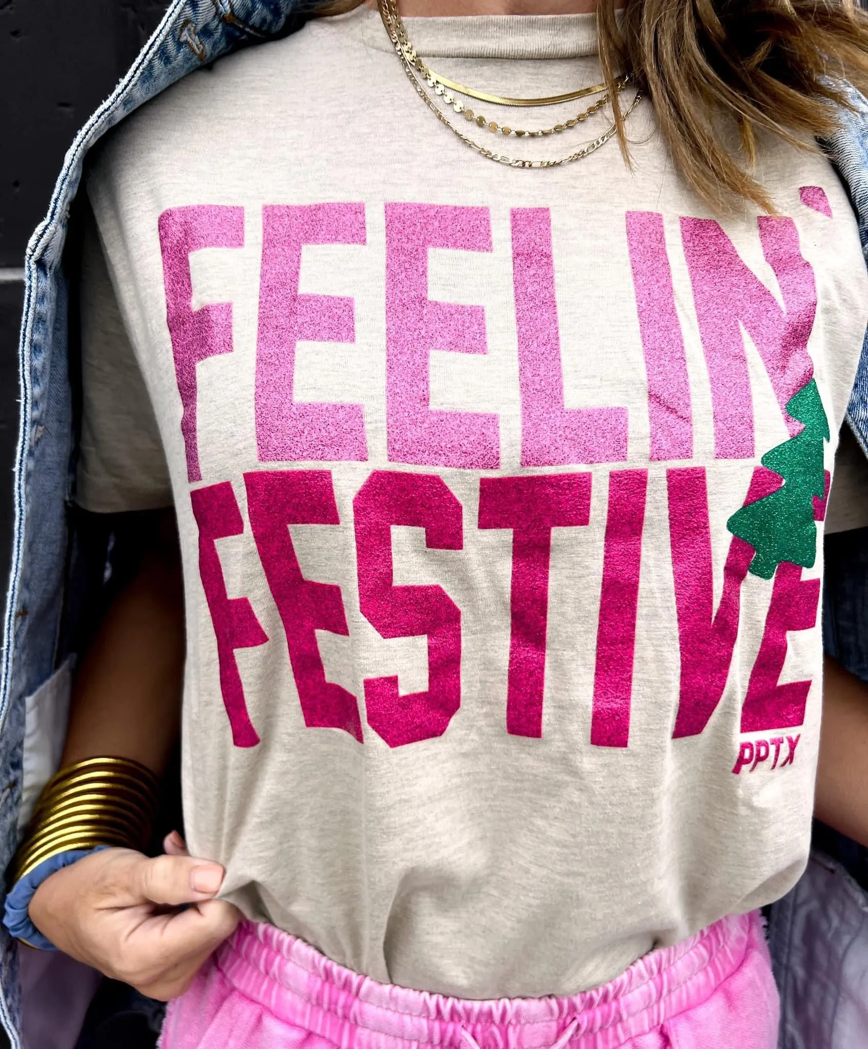 {FEELIN' FESTIVE} Pink Glitters Neutral Cream Crew Neck Tee