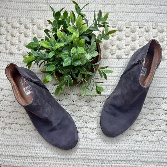 FITFLOP Women's 7.5 SUMI Suede Leather Bootie Side Zip Shoe Gray Comfort Walking