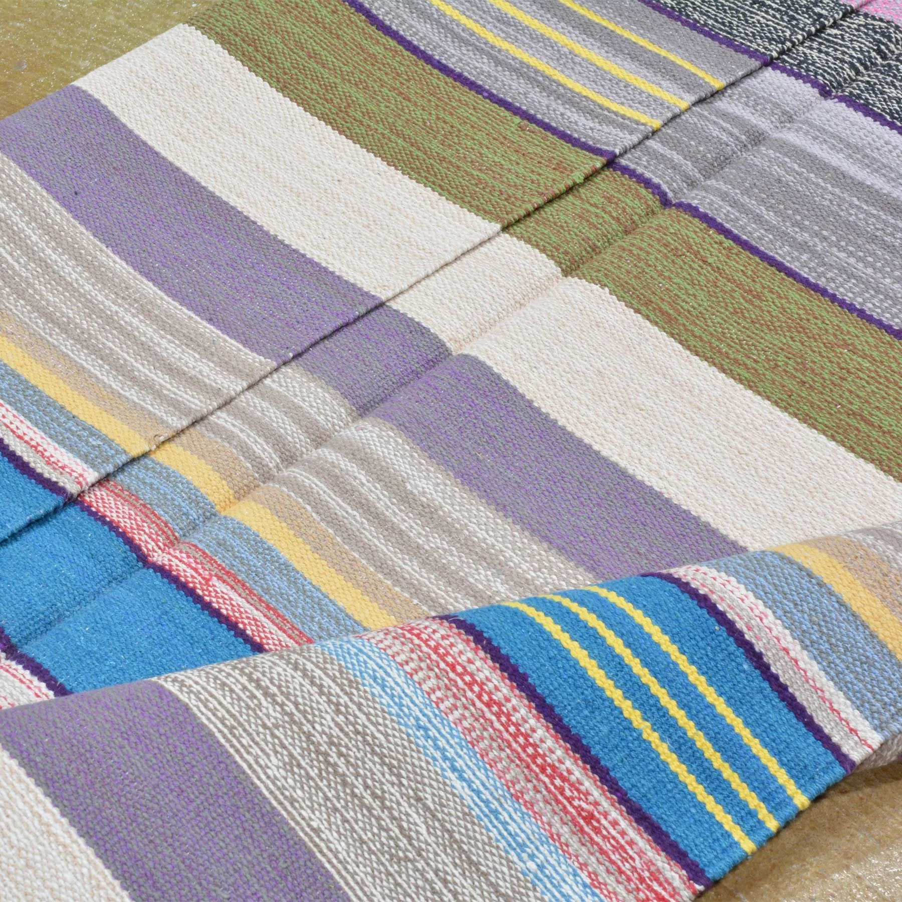 Hand-Woven Cotton Durree India Reversible Handmade Wool Rug (Size 3.10 X 6.0) Brrsf-1080