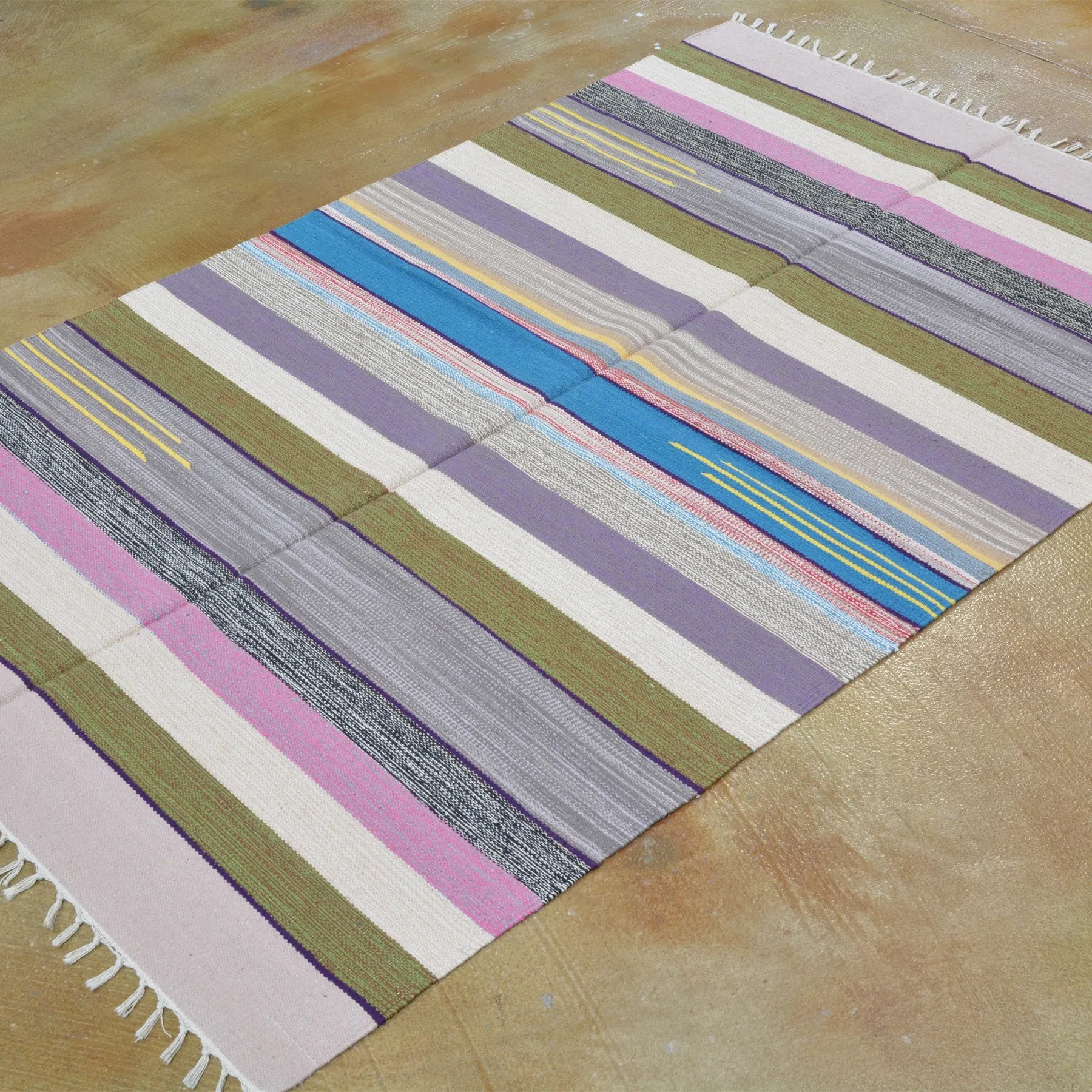 Hand-Woven Cotton Durree India Reversible Handmade Wool Rug (Size 3.10 X 6.0) Brrsf-1080