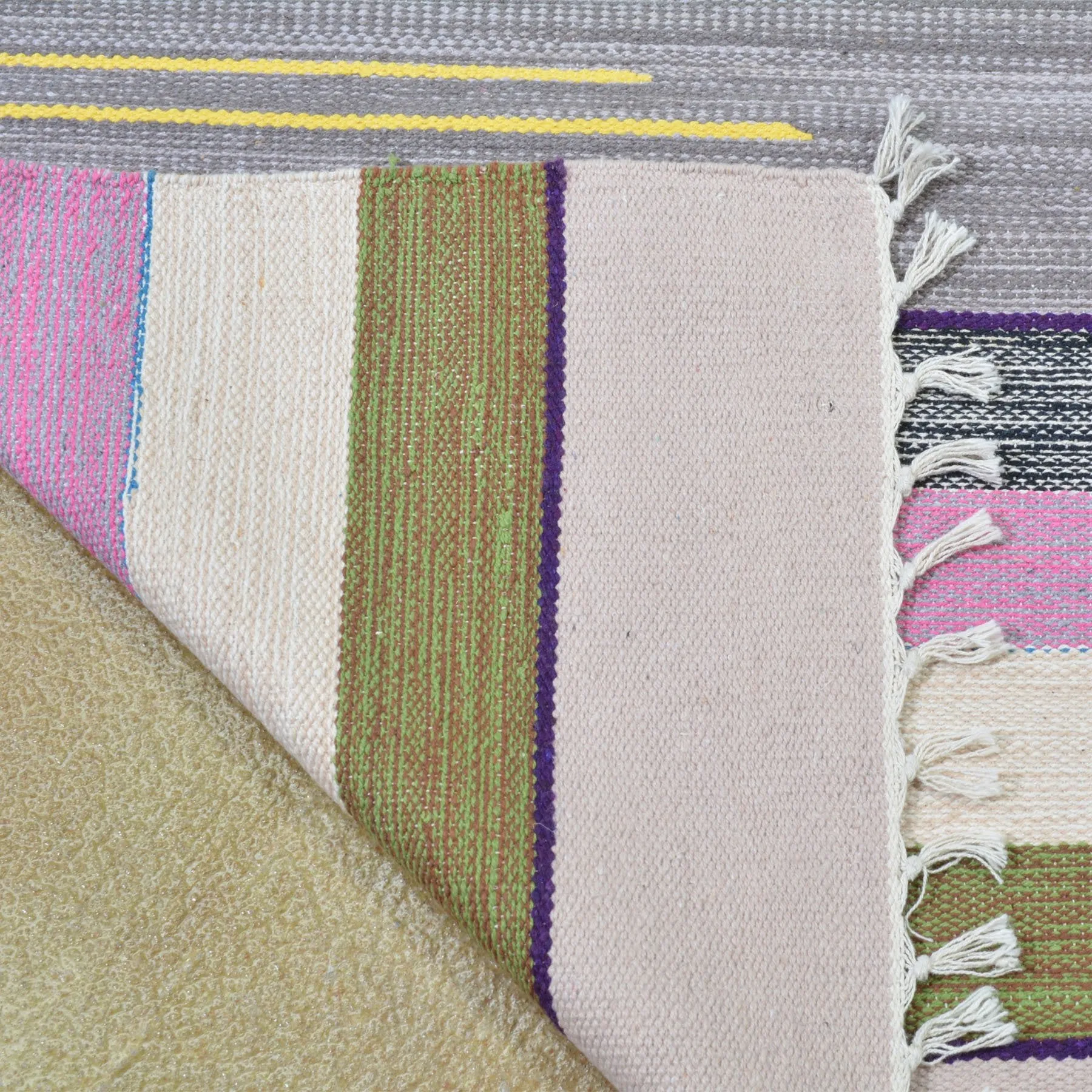 Hand-Woven Cotton Durree India Reversible Handmade Wool Rug (Size 3.10 X 6.0) Brrsf-1080