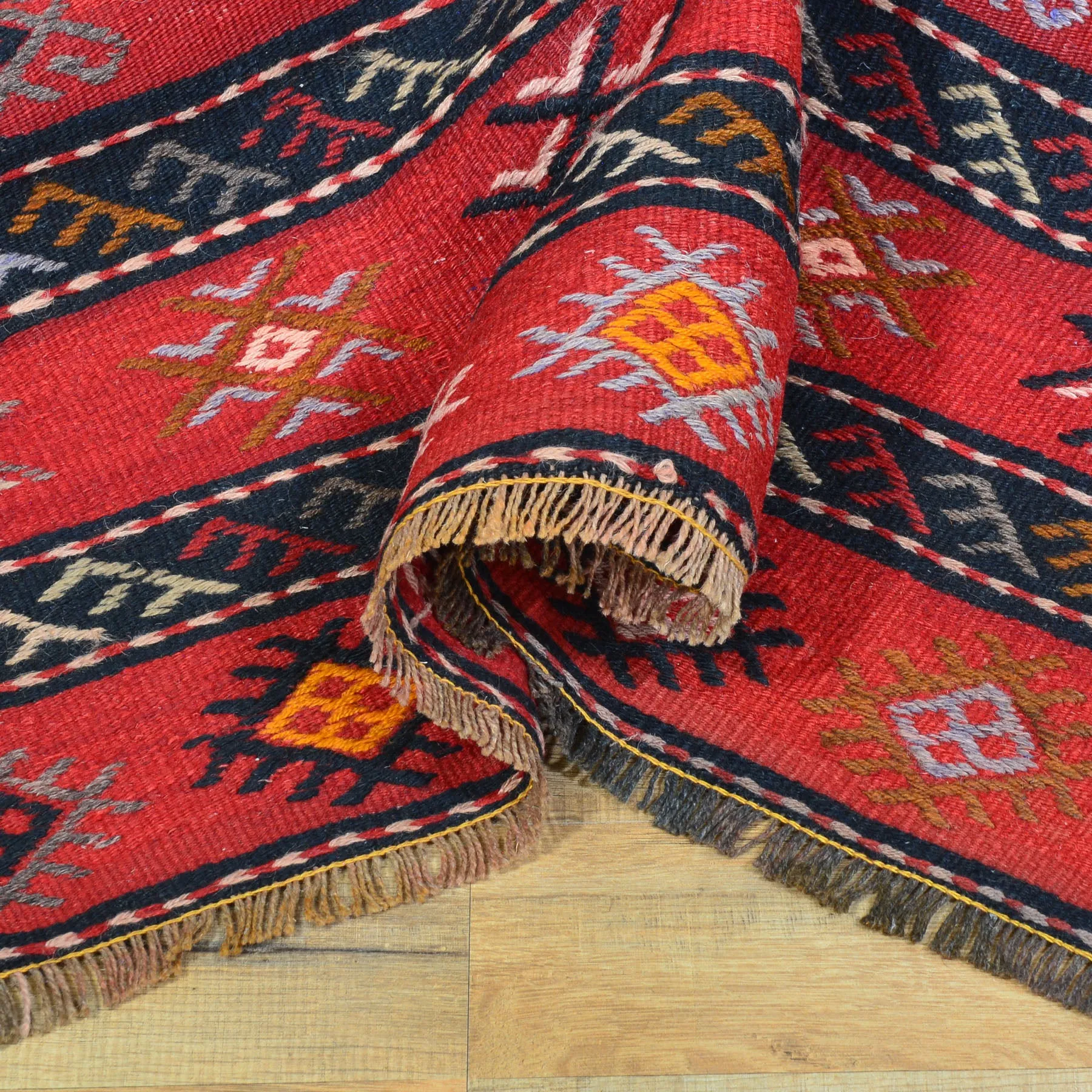 Hand-Woven Flat-weave Turkish Tribal Kilim Wool Rug (Size 4.0 X 4.0) Cwral-7719