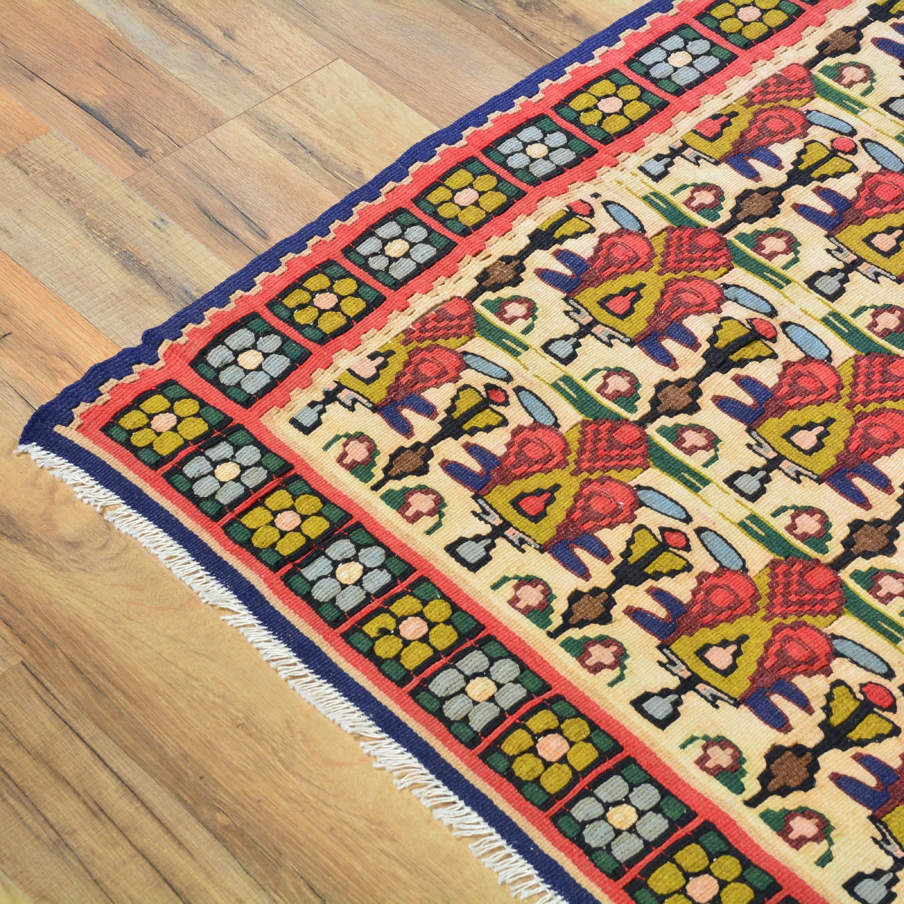 Hand-Woven Reversible Persian Sennah Kilim Village Rug (Size 3.11 X 5.0) Brrsf-447