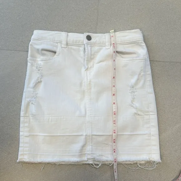J Brand White Denim Skirt!