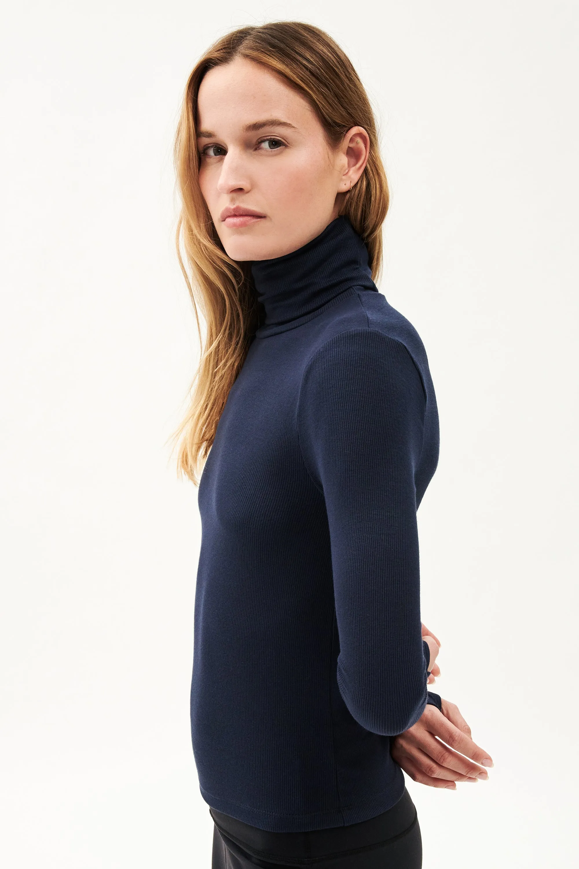 Jackson Rib Full Length Turtleneck - Indigo