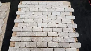 LIGHT TRAVERTINE TUMBLED 1x2 BACKSPLASH MOSAIC 13A3