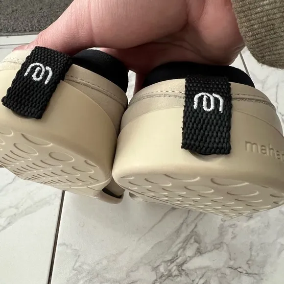 Mahabis luxe leather slippers m6.5/ w8