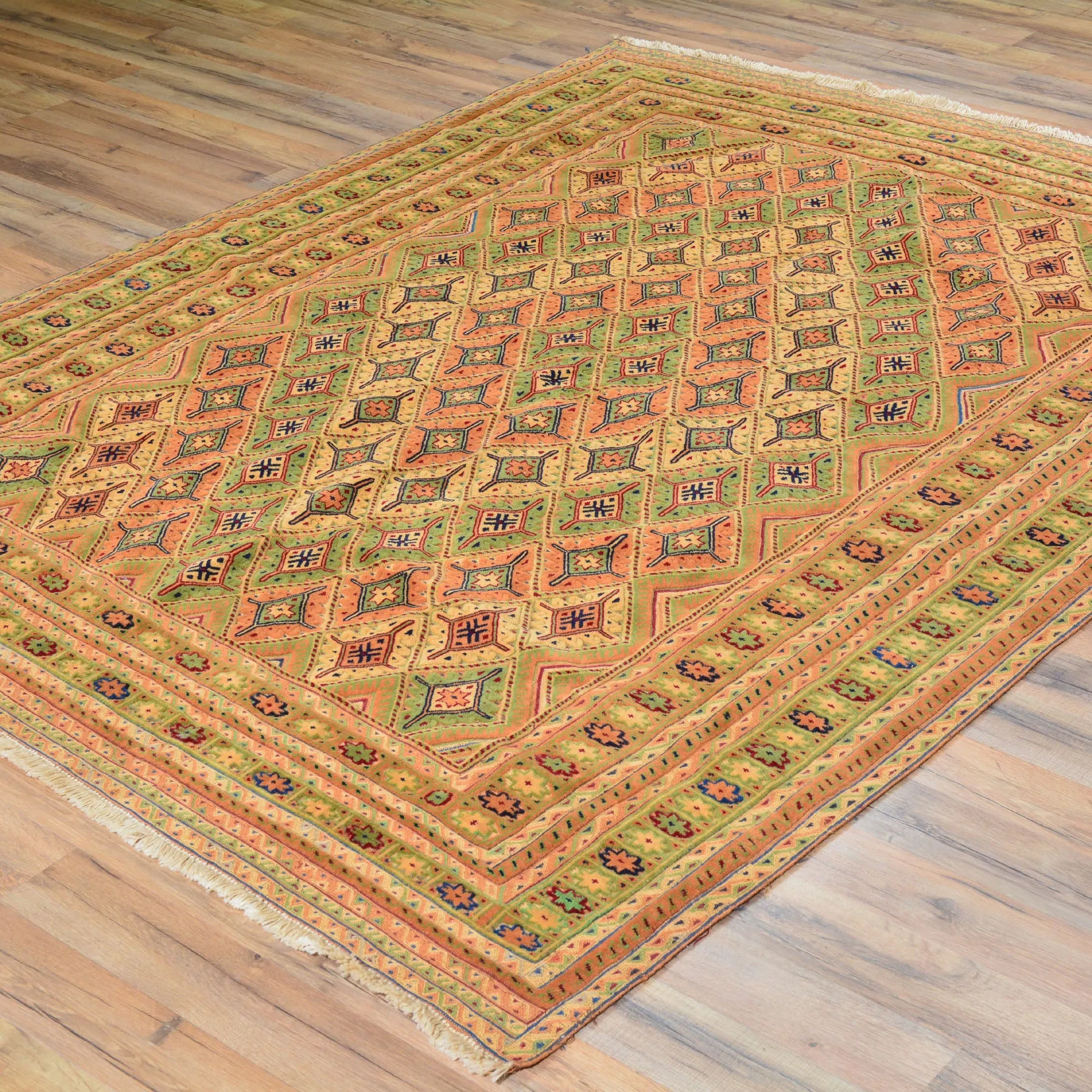 Mashwani Handmade Geometric Design Wool Rug (Size 5.4 X 6.9) Cwral-7029