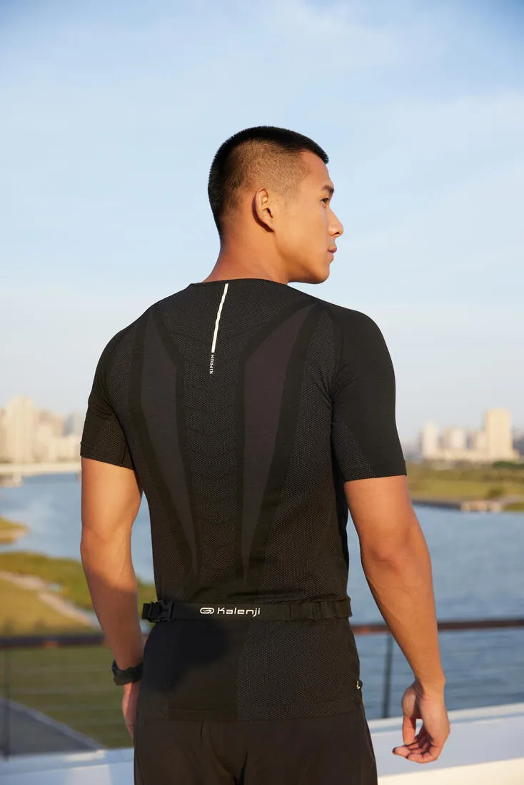 Men's Running Seamless T-shirt Kiprun Run 500 Comfort Skin Black