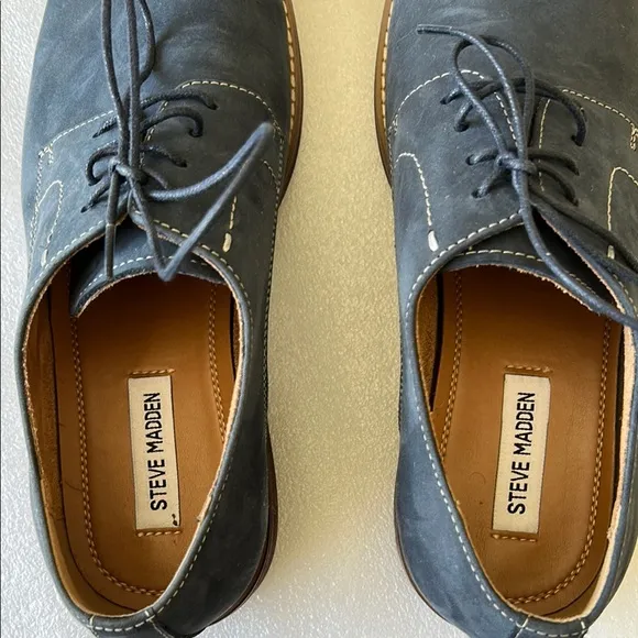 Men’s Steve Madden shoe