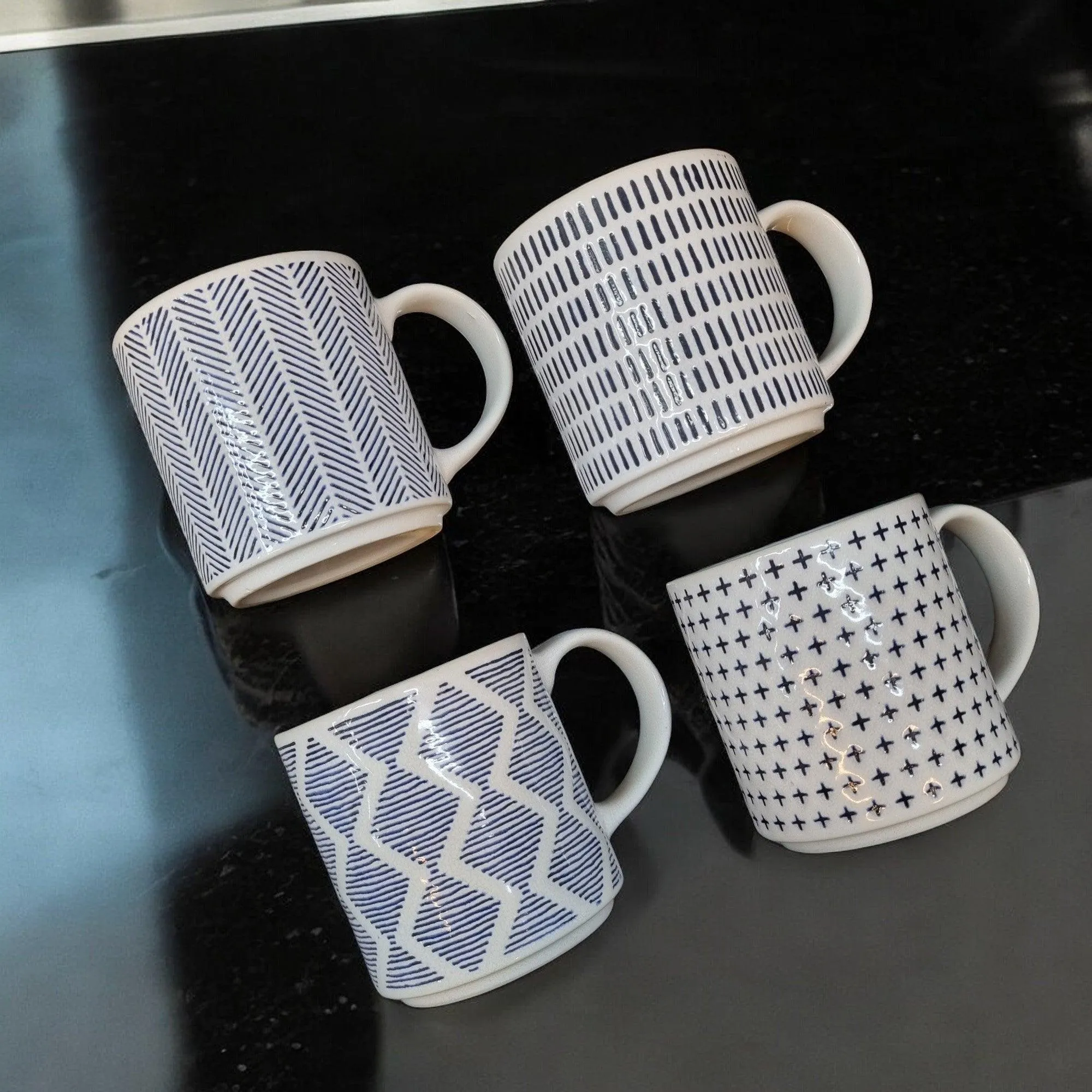 Mono Geometric Pattern Series - 350ml