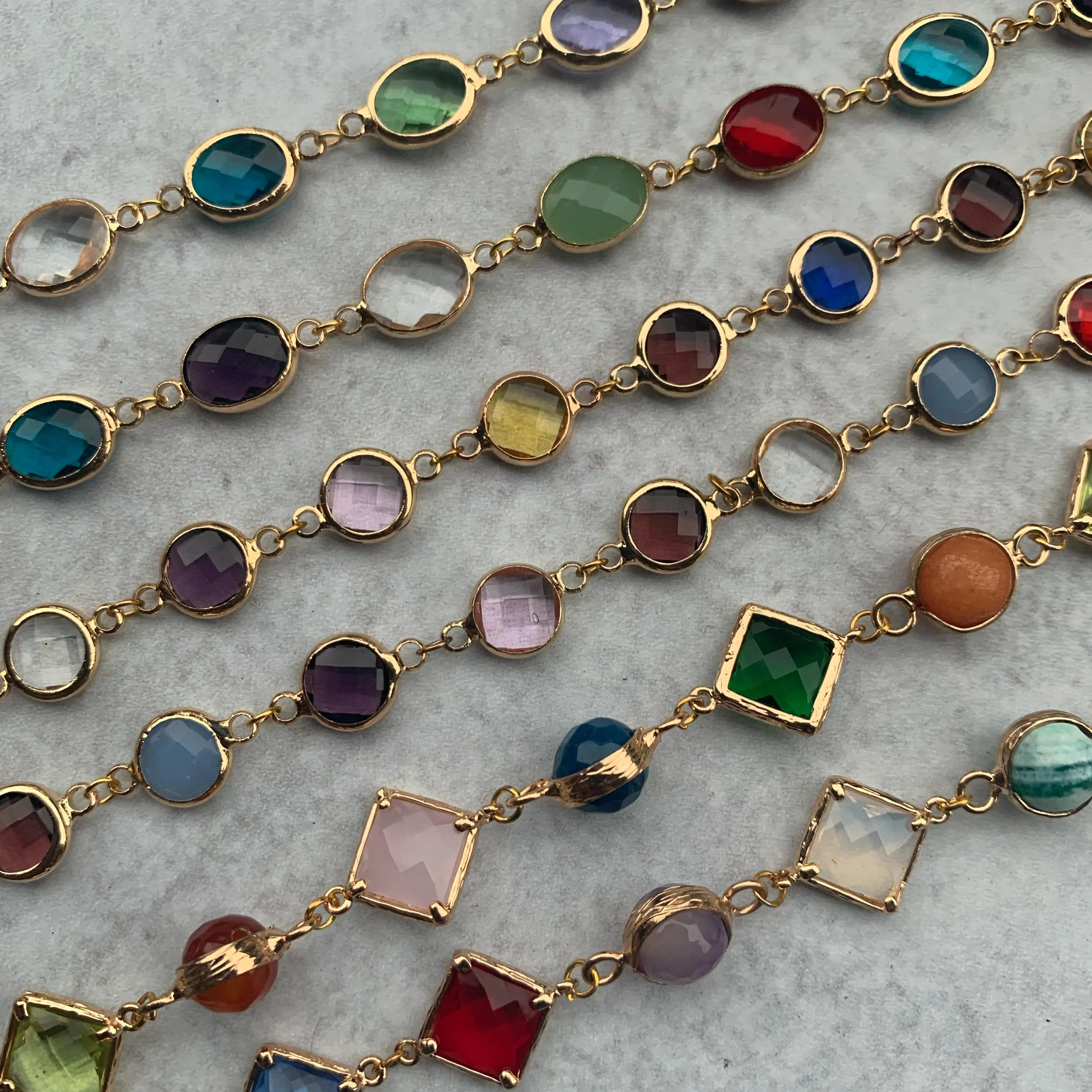 Multi-shaped Crystal Beads Face Mask Chain (3 ways)