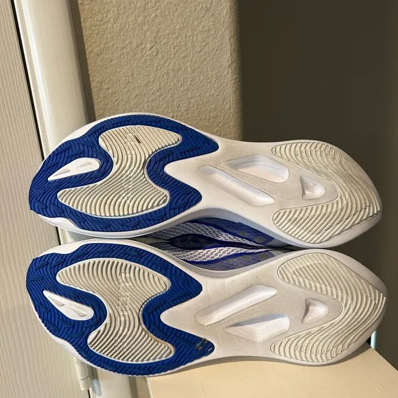 Nike Zoom Gravity Running Shoes Men’s Size 9.5 White Racer Blue BQ3202-100