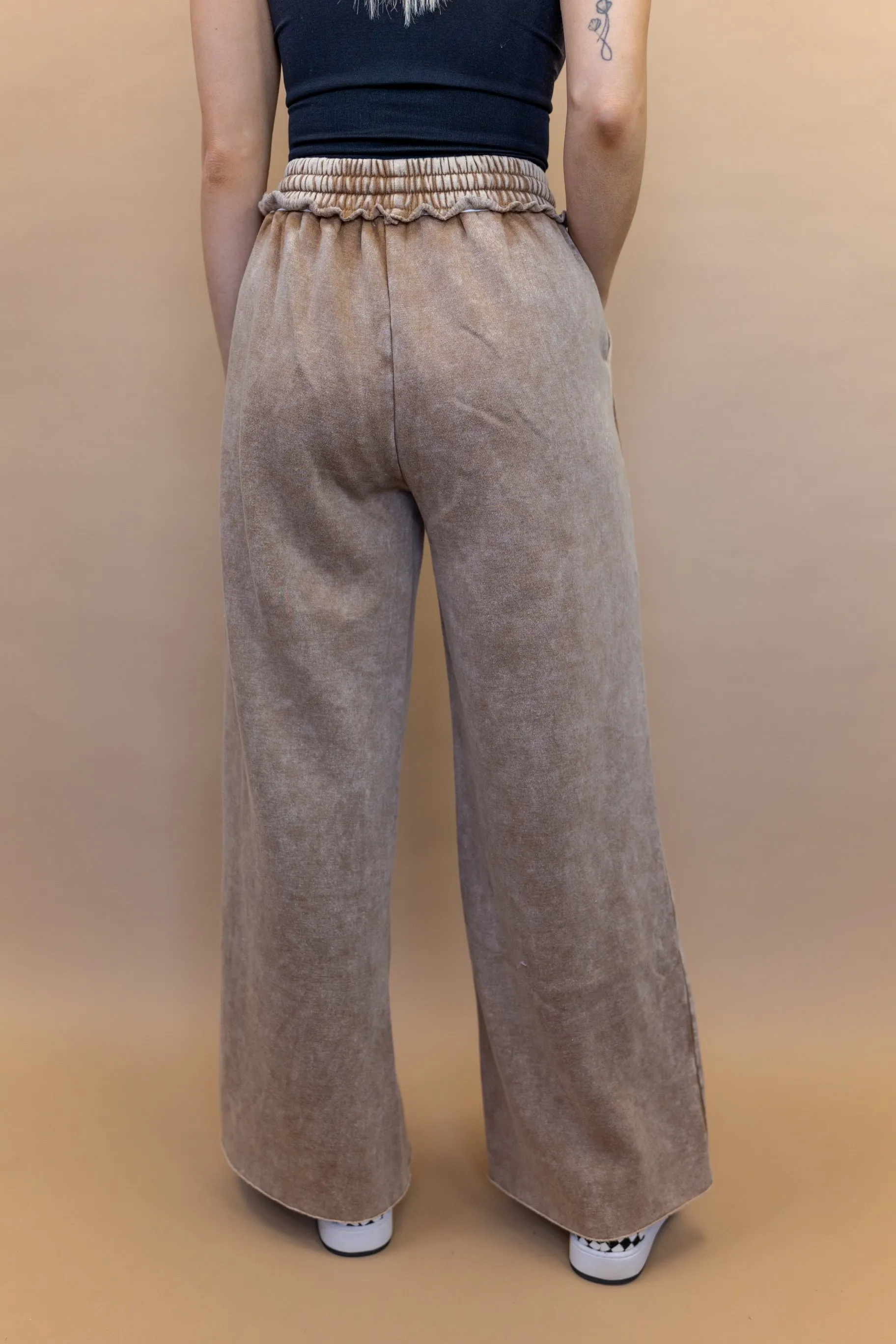 Nona Drawstring Pants in Brown