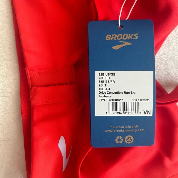 NWT Brooks Drive Convertible Run Bra
