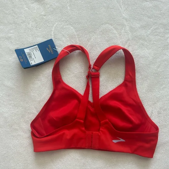 NWT Brooks Drive Convertible Run Bra