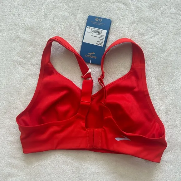 NWT Brooks Drive Convertible Run Bra