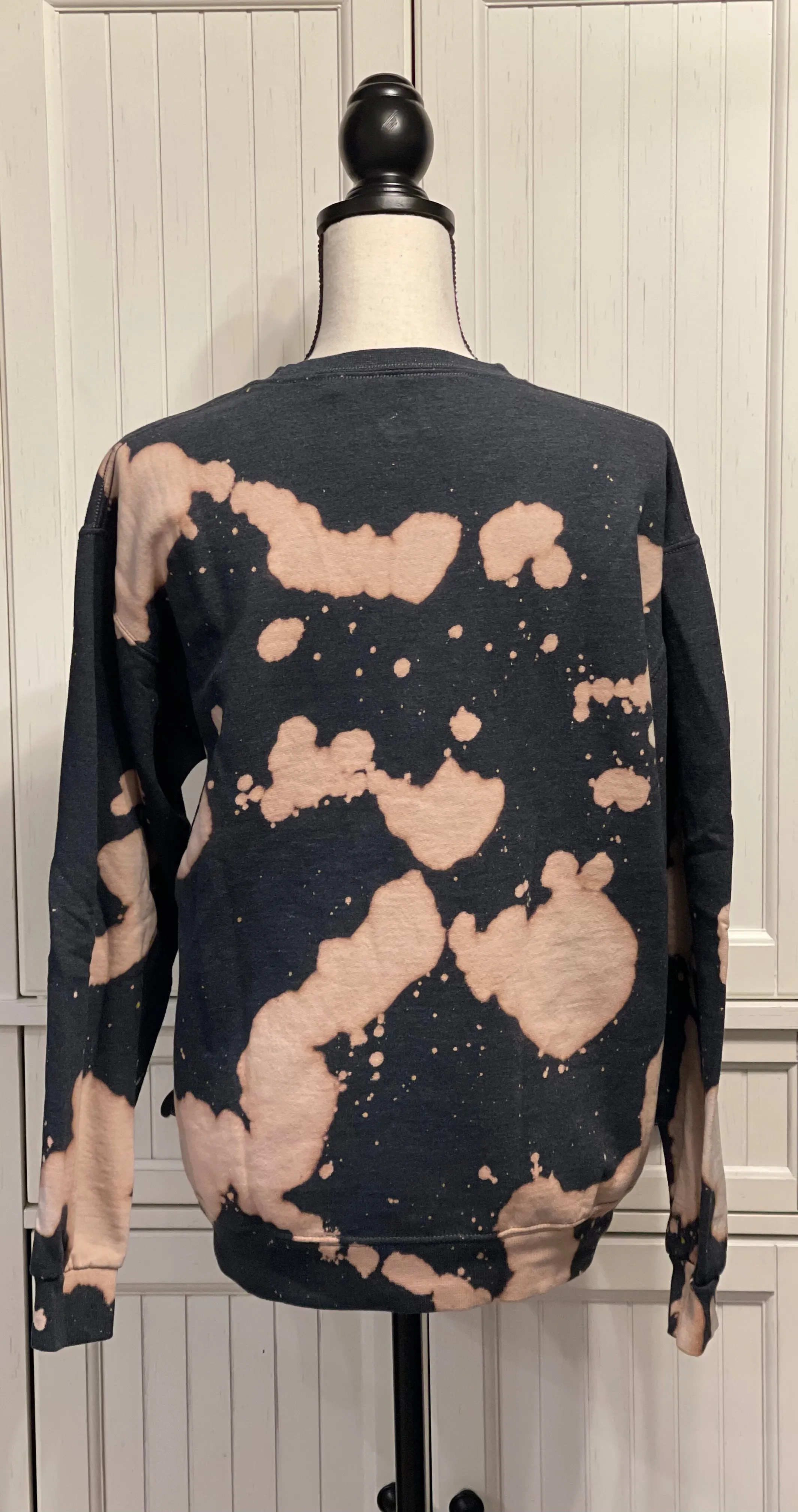 Petunia Distressed Crew Neck ~ Unisex Size Medium