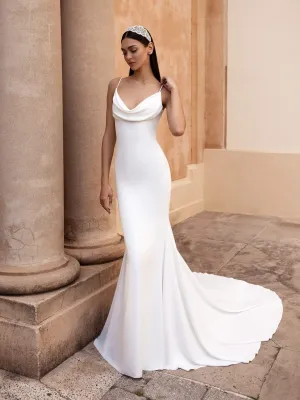Pronovias: Antiope