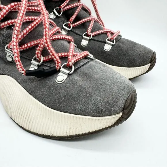 SOREL Girls - Out N About Suede Leather Boot In Quarry Gum Grey Size 5