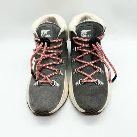 SOREL Girls - Out N About Suede Leather Boot In Quarry Gum Grey Size 5