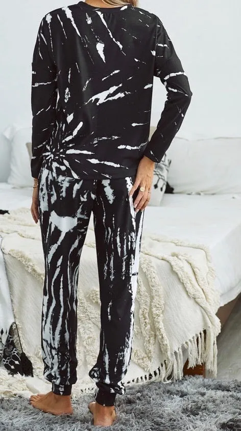 Splash - Jogger Set - Two-Piece Long Sleeve Lounge / Jogger Set