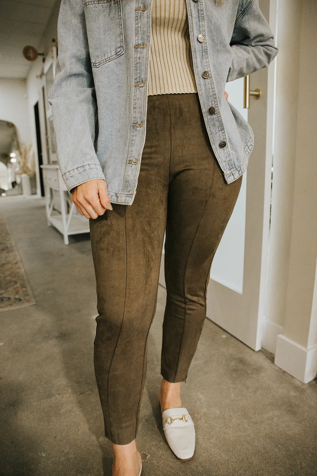 Suede Pants-Olive