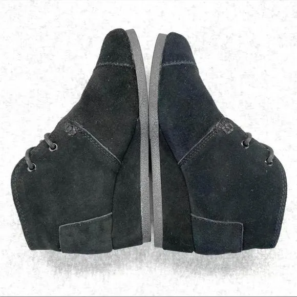 TOMS Desert Wedge Black Suede Lace Up Ankle Bootie Girls Size 1 Toms