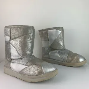 UGG Girl's Silver Suede Classic Short II Patchwork Fashion Boot size 5
