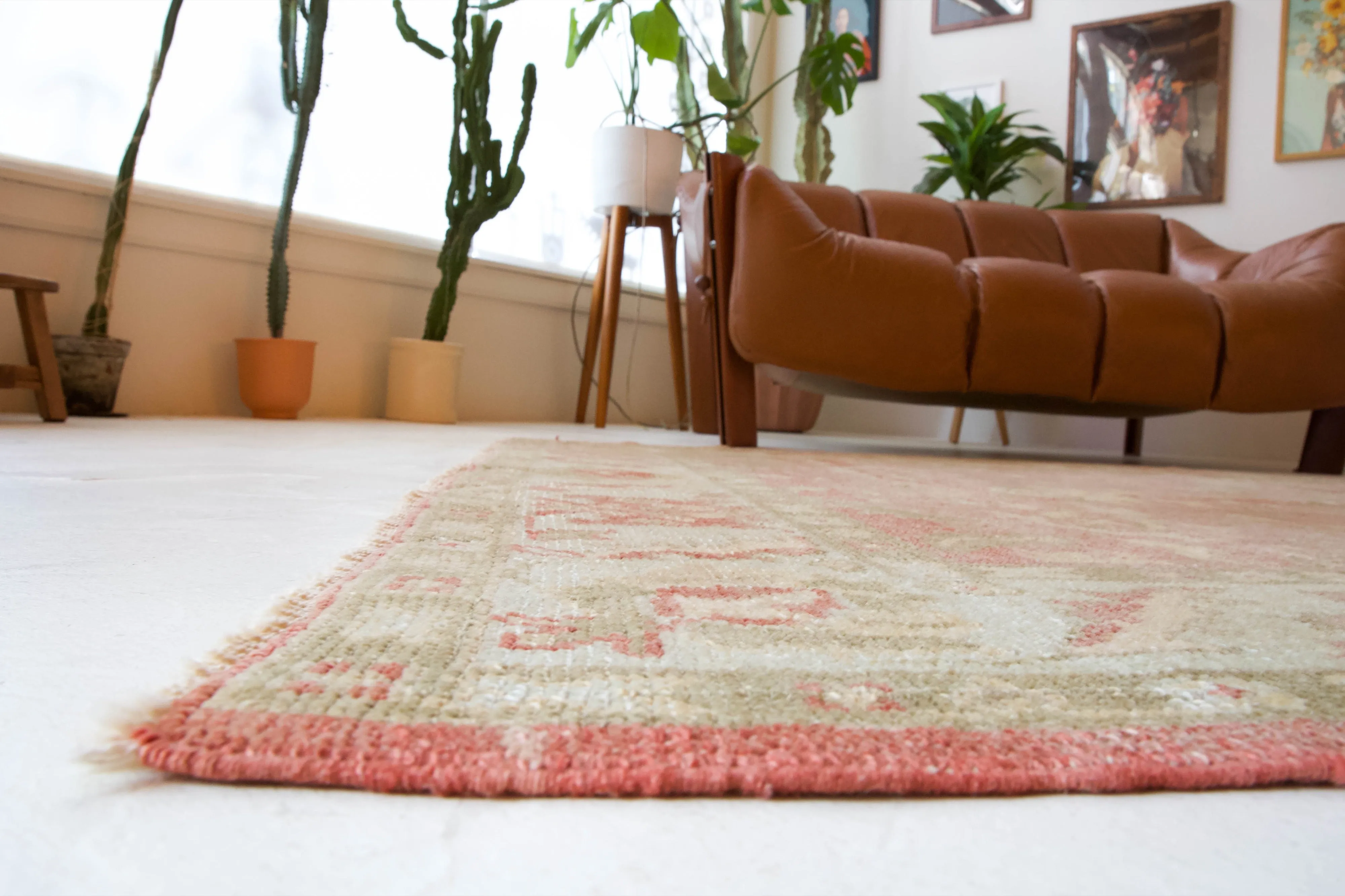 Vintage Turkish Oushak Rug 5'5"x8'5"